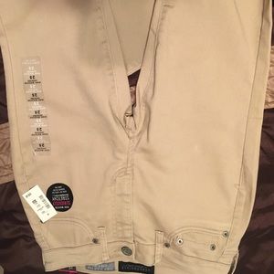 Aeropostale pants